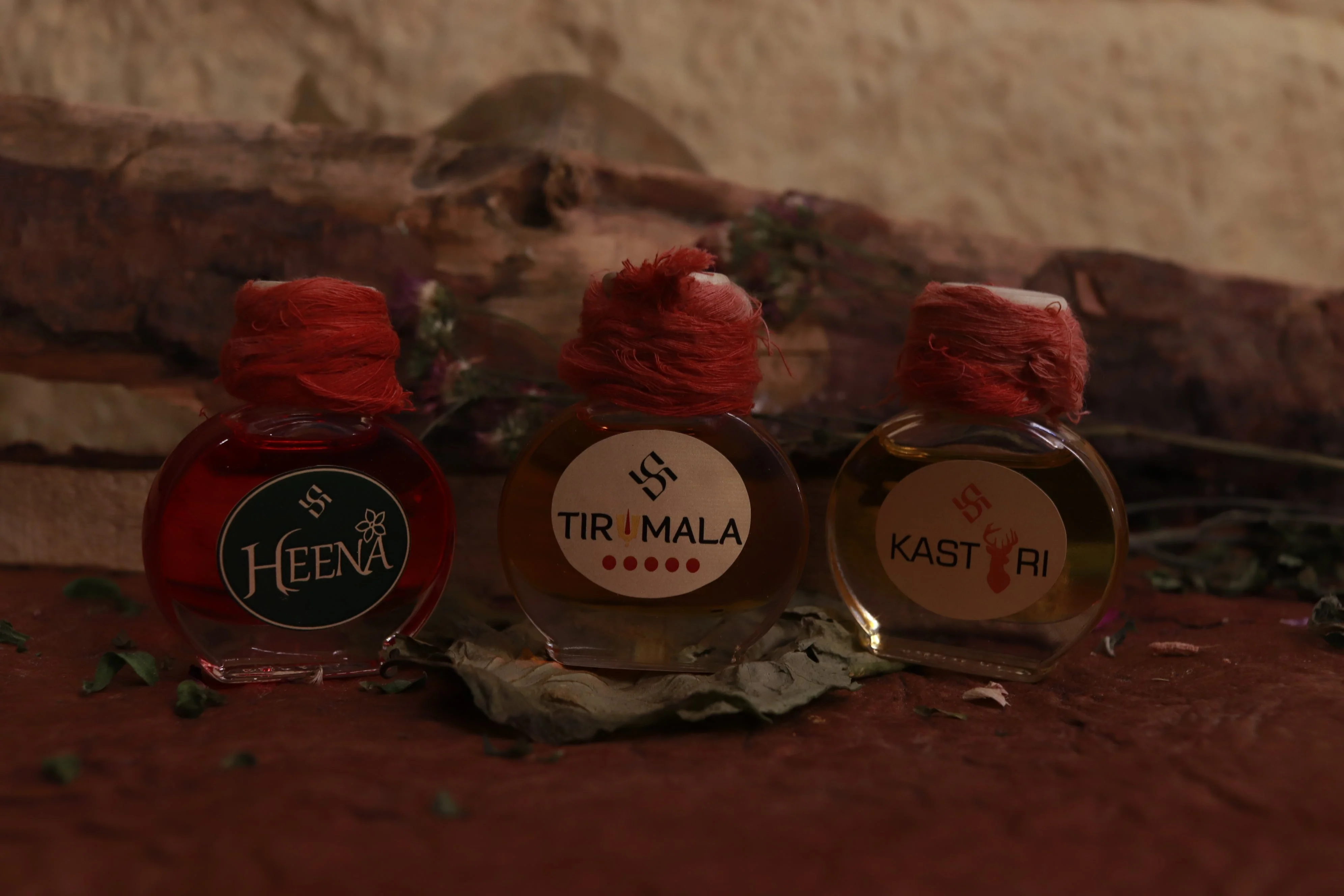 Tirumala ,heena and kasturi attar (natural extracted oil's) - Image 6