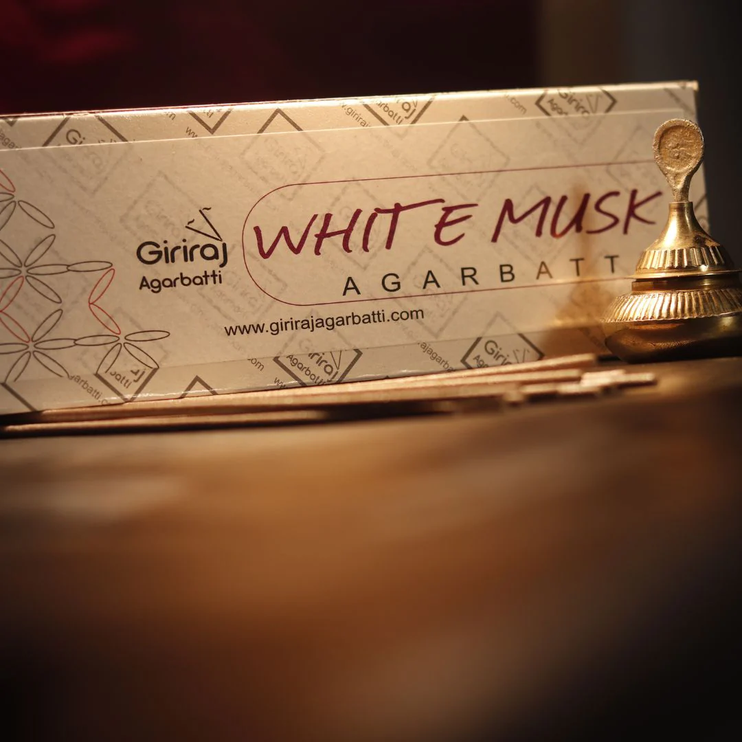 White Musk Agarbatti - Image 5